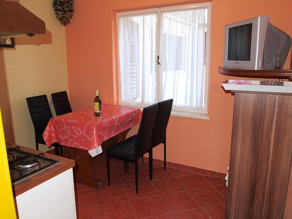 Apartmani Delfin Grebaštica Exteriör bild