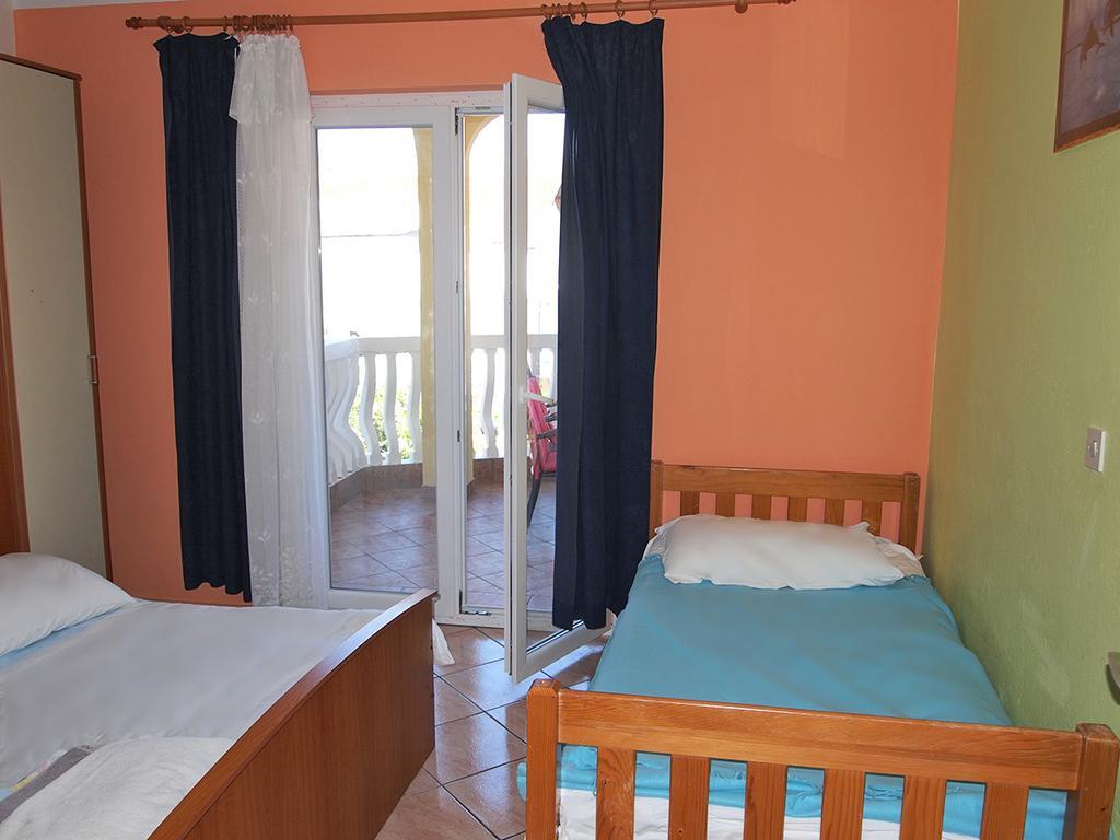 Apartmani Delfin Grebaštica Exteriör bild