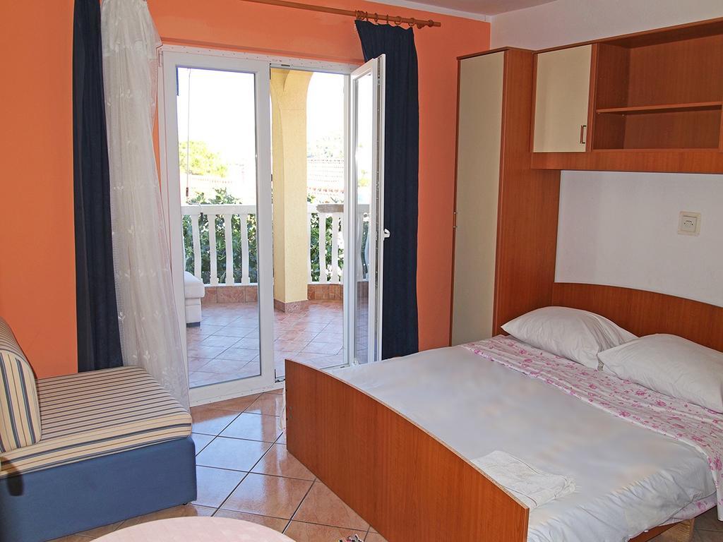 Apartmani Delfin Grebaštica Exteriör bild