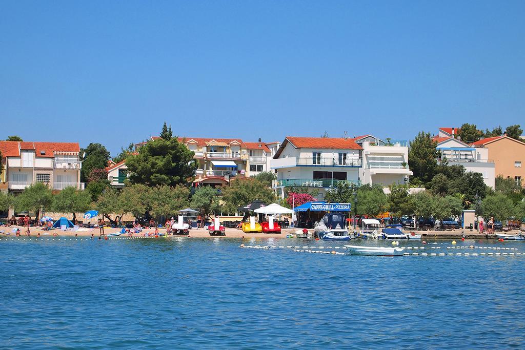 Apartmani Delfin Grebaštica Exteriör bild